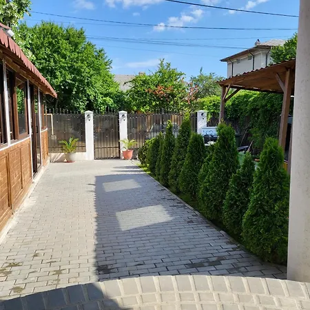 Clara Pensiune Eforie Nord